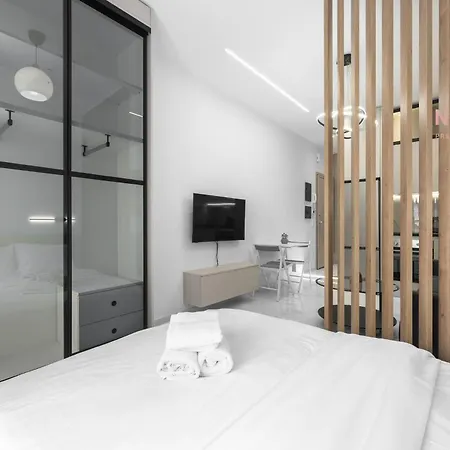 Belezza, Nilie Hospitality Mgmt 公寓 *